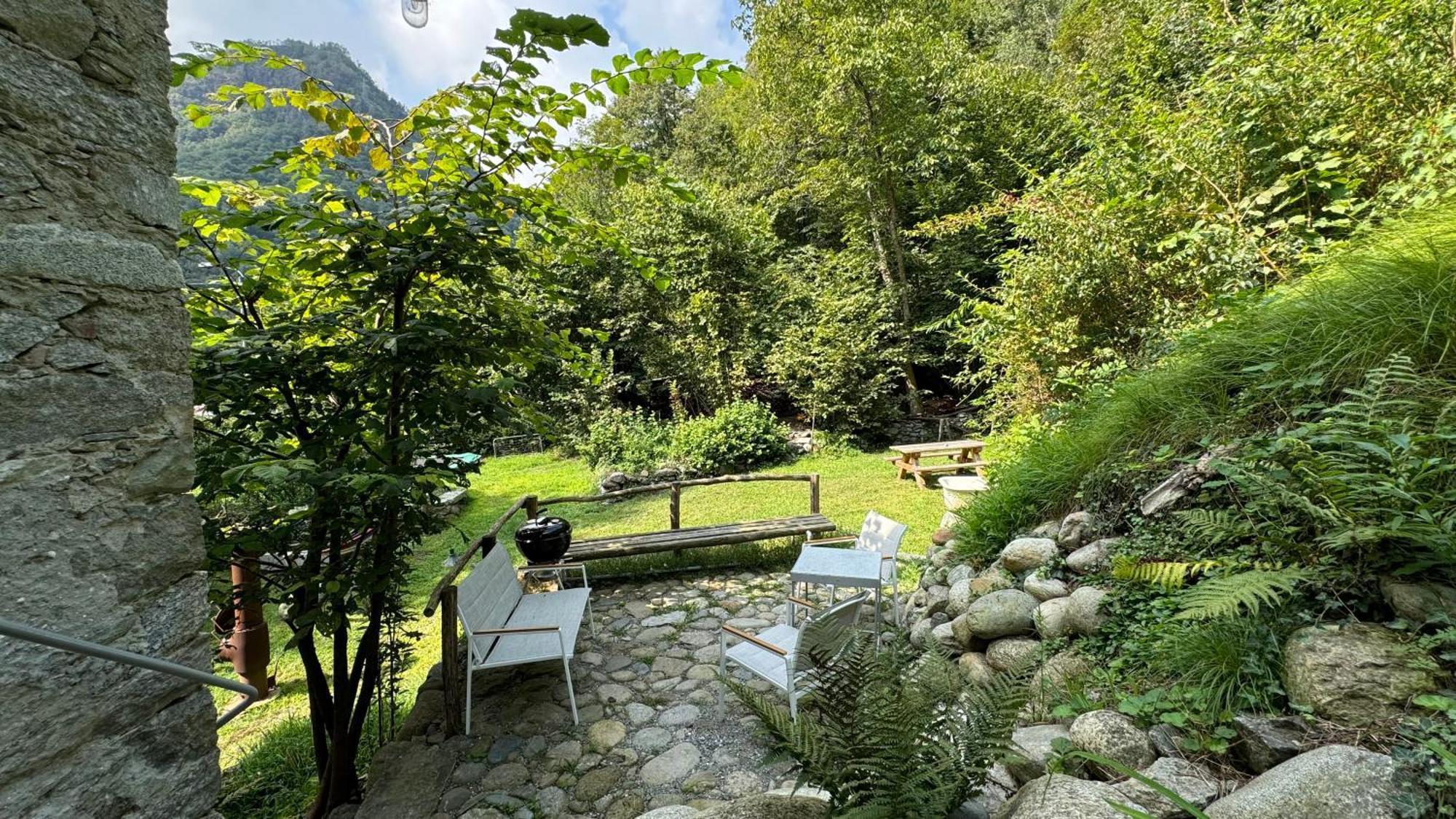 Mountain Cabin Valsesia Appartement Stella Varallo Zewnętrze zdjęcie